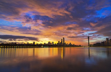 珠江晨曦