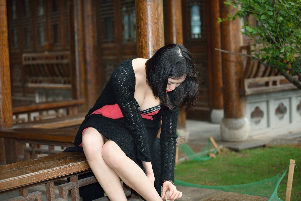   天翼沙龙摄影外拍  感谢中国电信股份有限公司南京分公司、摄影器材供应商南京宏晨歌商贸有限公司的大力支持。