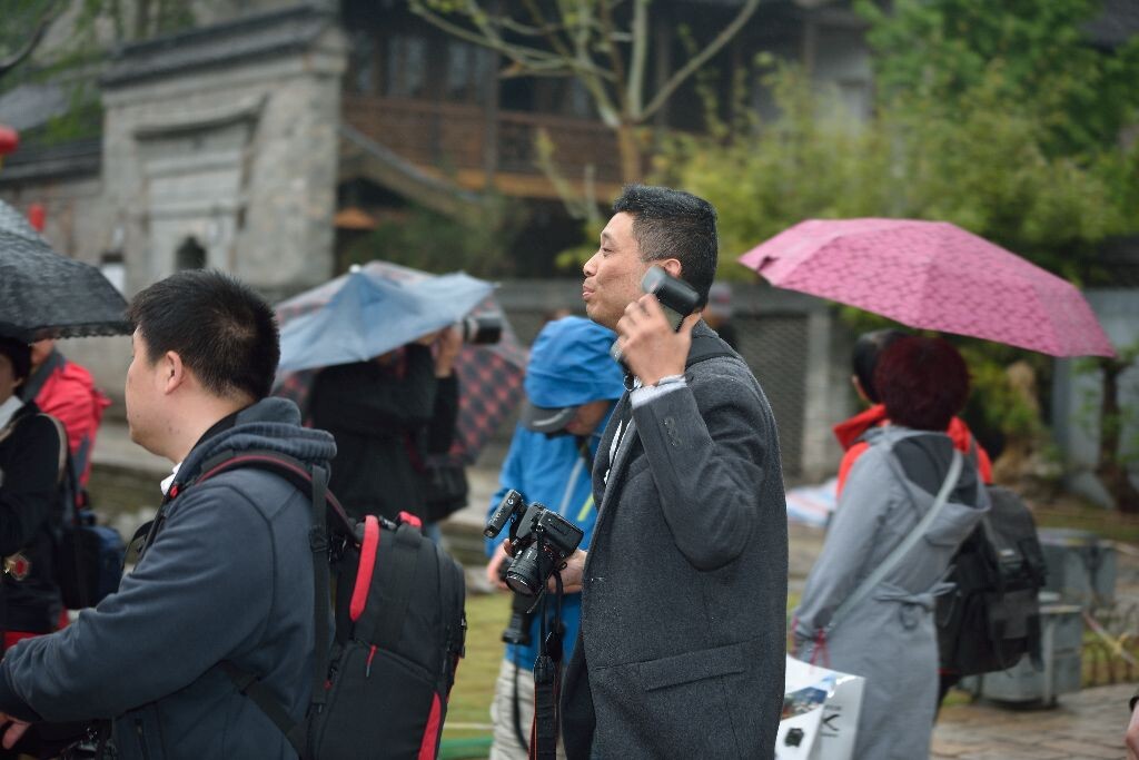 天翼沙龙摄影外拍 感谢中国电信股份有限公司南京分公司、摄影器材供应商南京宏晨歌商贸有限公司的大力支持。