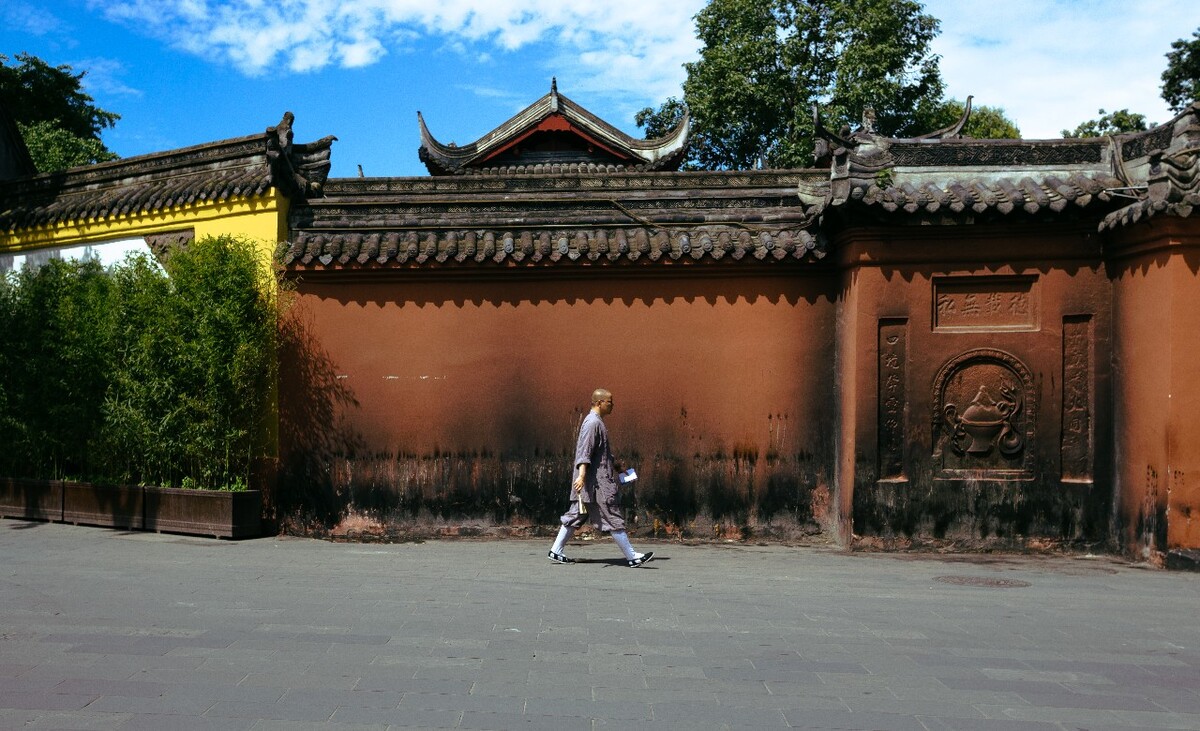 大师的步伐