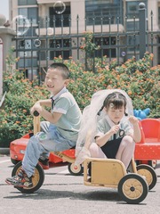 4B5EE8A2-571C-4EEF-8EEC-05503E57ECCF/L0/001