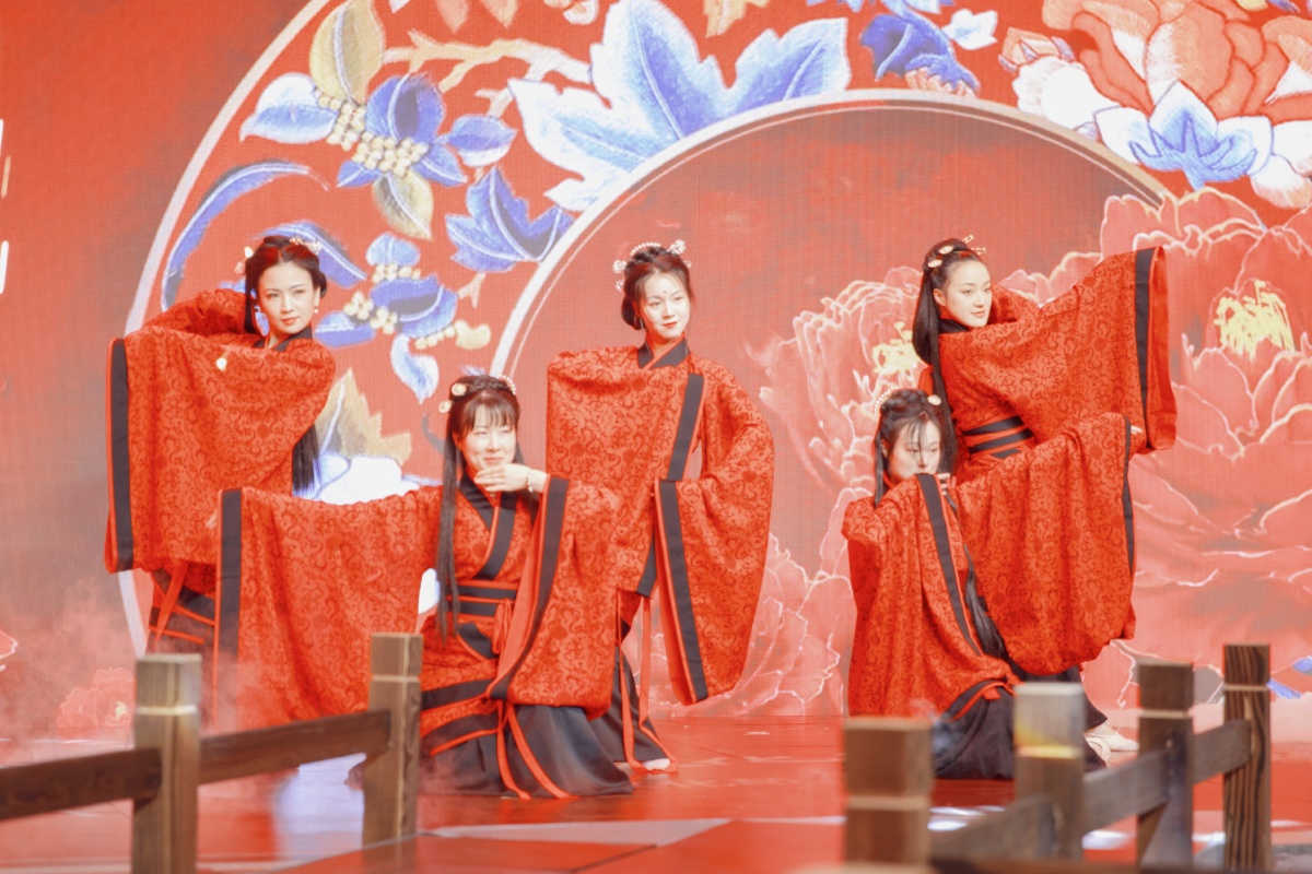 汉服文化节活动拍摄现场摄影/后期:我 - 爱拍照的皮皮2021 - 图虫