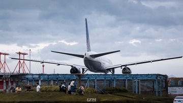 495439