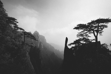 三清山的晨雾