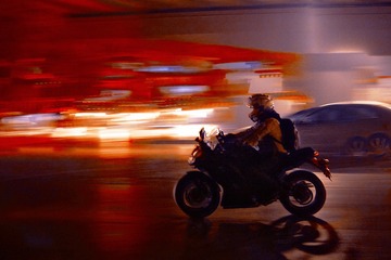 摩托车