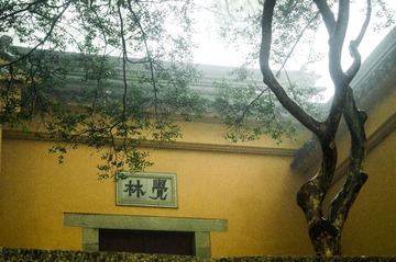 灵岩寺