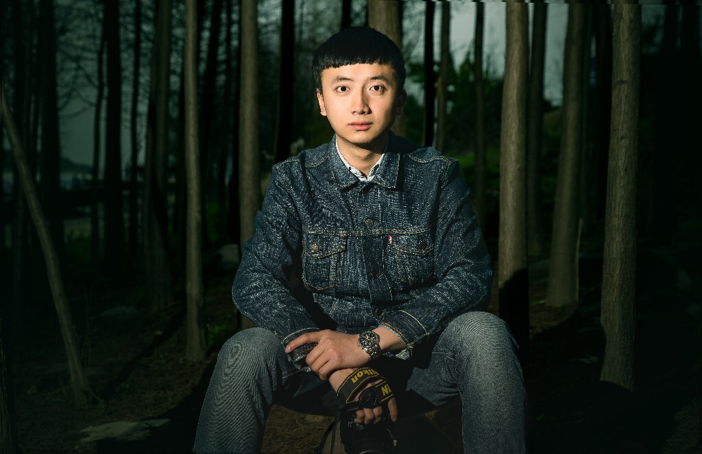 摄影：屌大v，max Ivan<br />
模特、后期：我