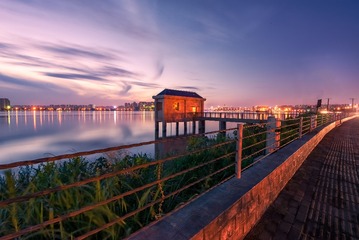 洪水过境后的湘江