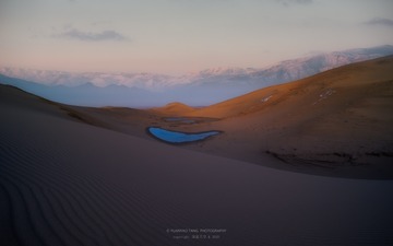 沙湾里的清泉