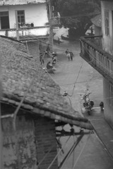 巷尾
