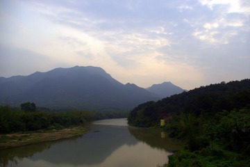 山如眉黛