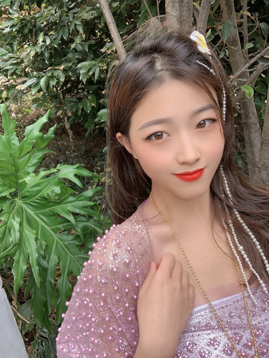 非主流妹妹 - 梦雅七七 - 图虫