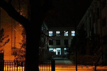 路灯与三教