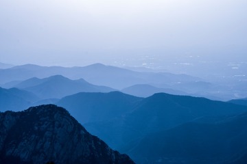 远山