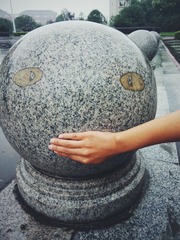 闭嘴！打劫！