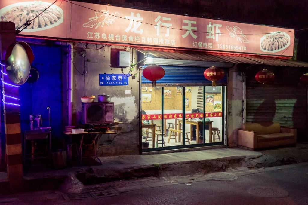 又到了吃虾的四月了 可是我一直在想 这些店冬天的时候怎么办