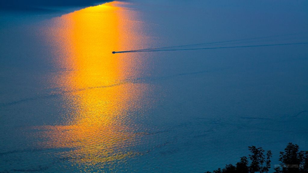 花亭湖夕照