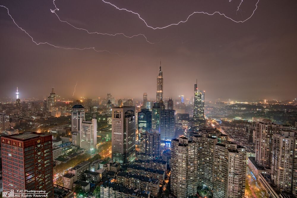 赛格的雷雨