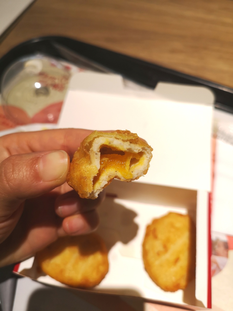 肯德基金沙咸蛋黄爆浆鸡块