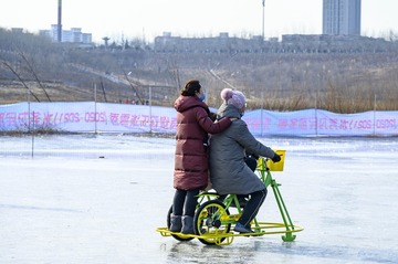 黑白