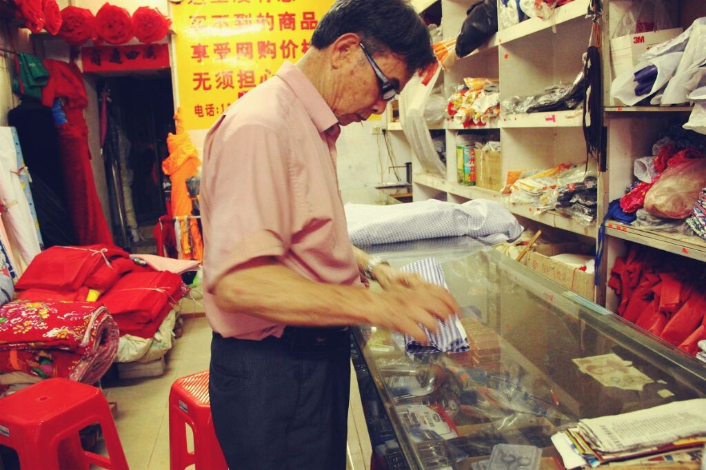 买布