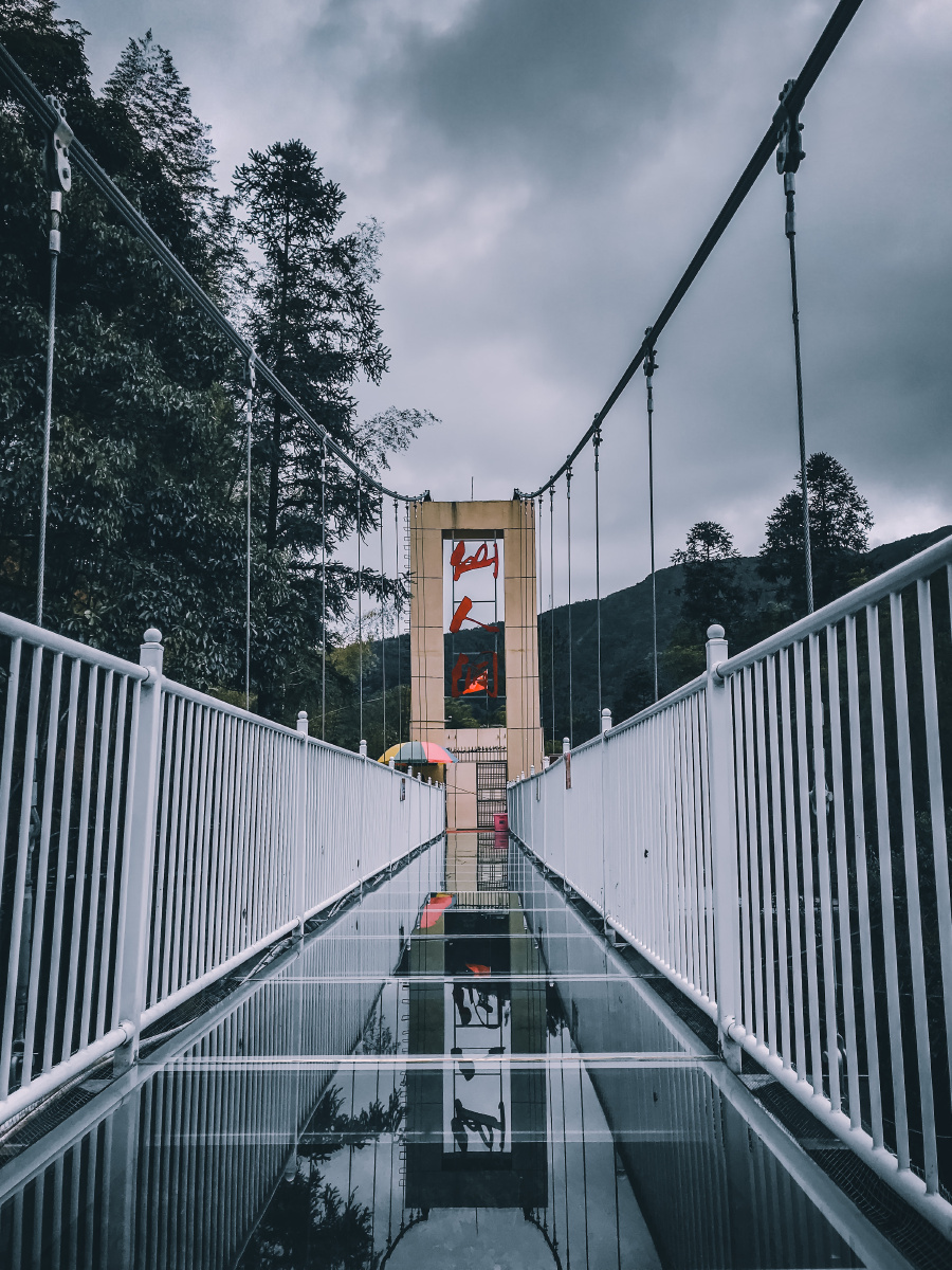 高州| 仙人洞 | 玻璃桥