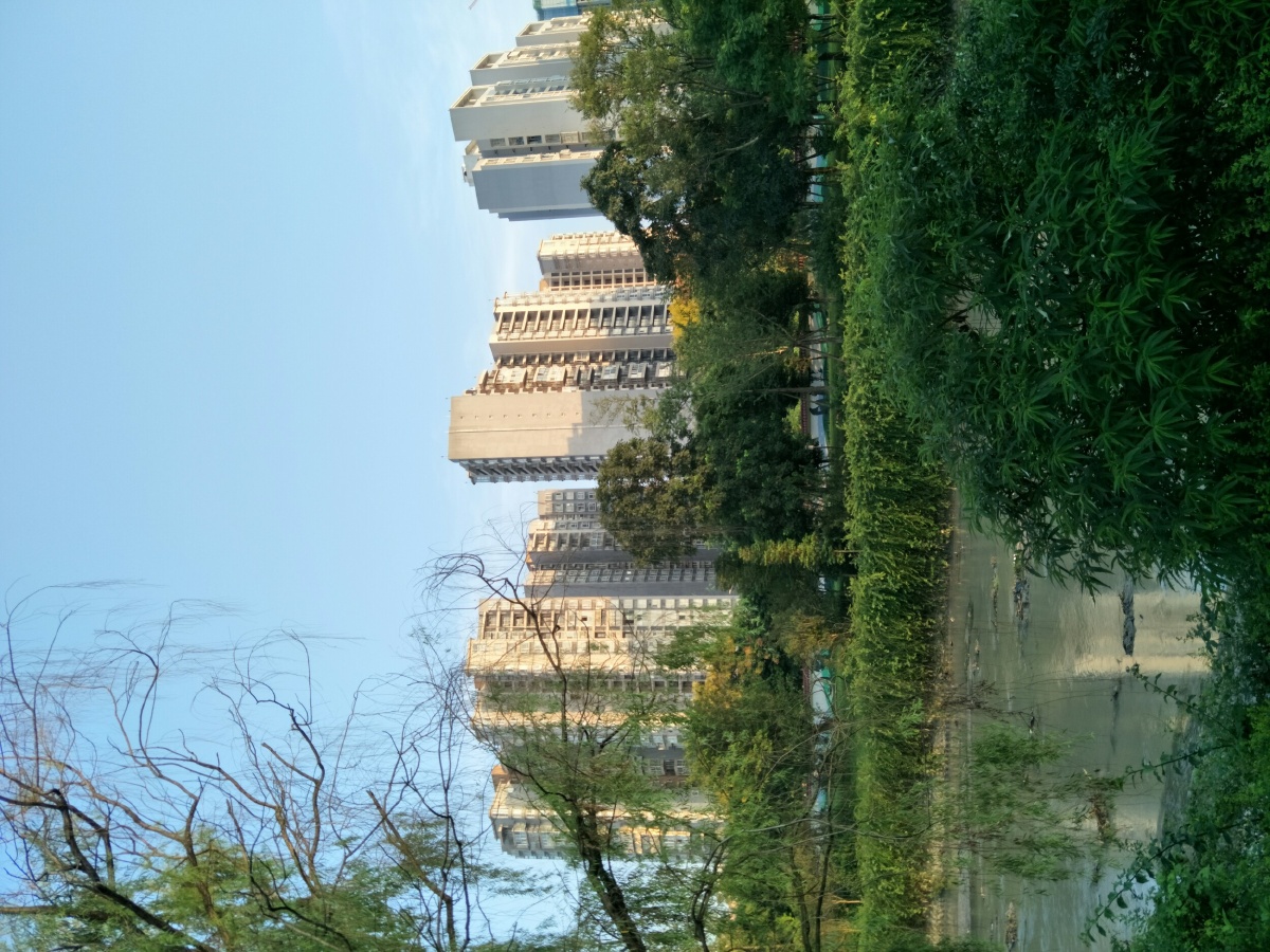 空气好了,天也蓝了