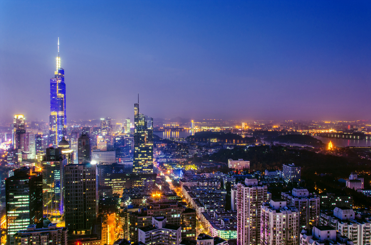 在赛格数码广场楼顶