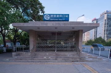 1652127