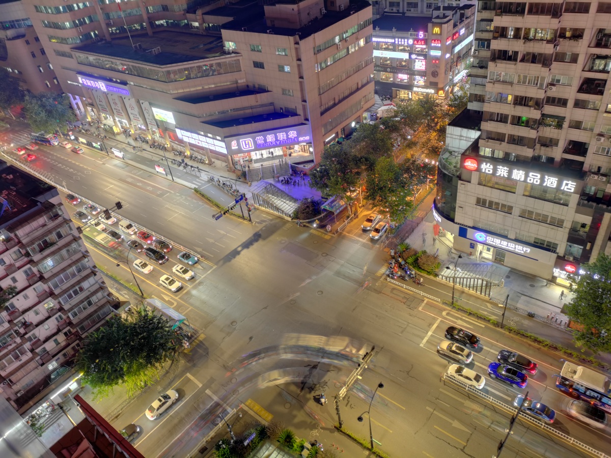 这个夜景庆春路