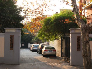 上海马路系列131213余庆路10._CanonA630