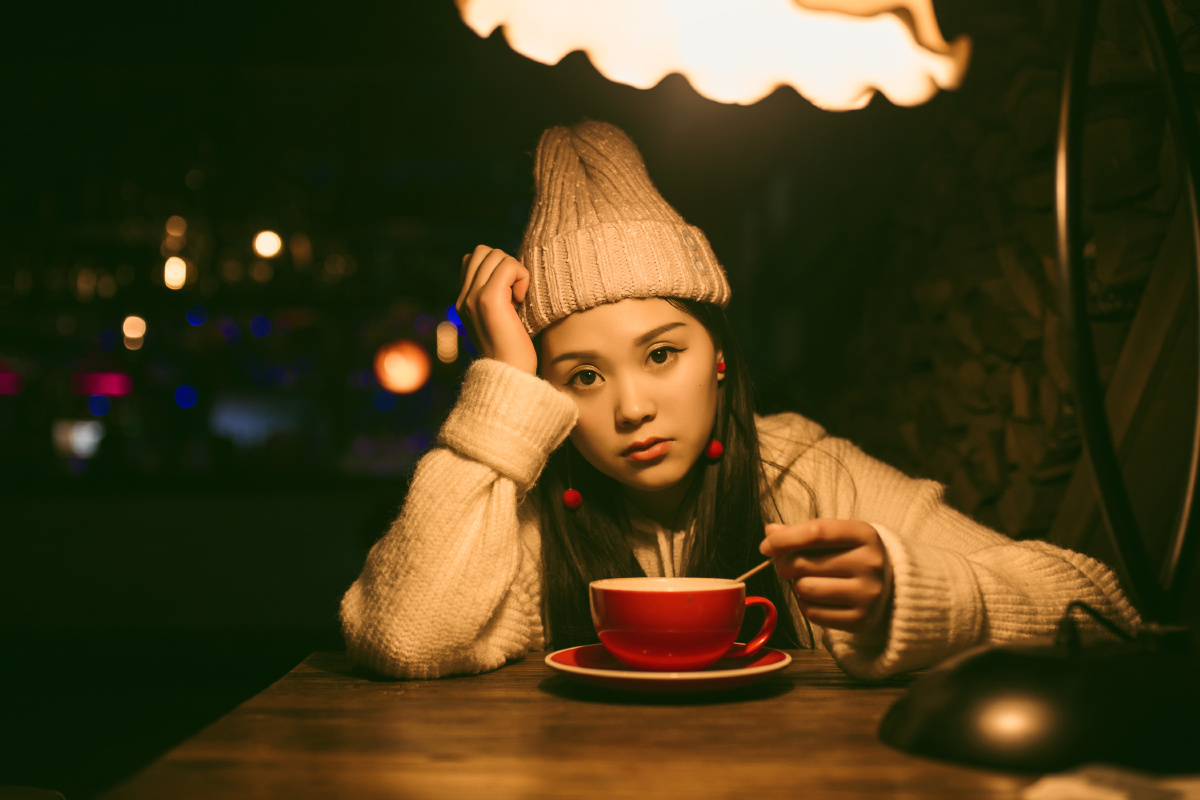 独坐,再等一个人