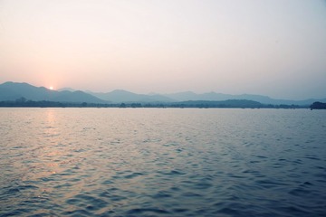 西子湖畔2