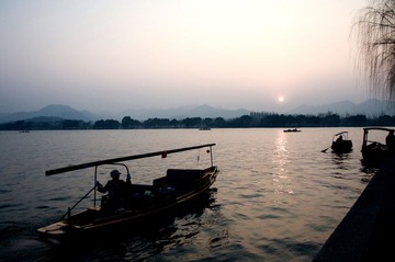 西子湖畔3