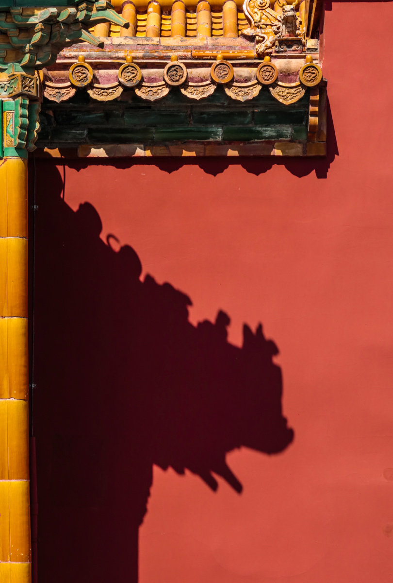 晚秋正午的故宫光影,琉璃瓦朱红墙 - 邵寒 - 图虫