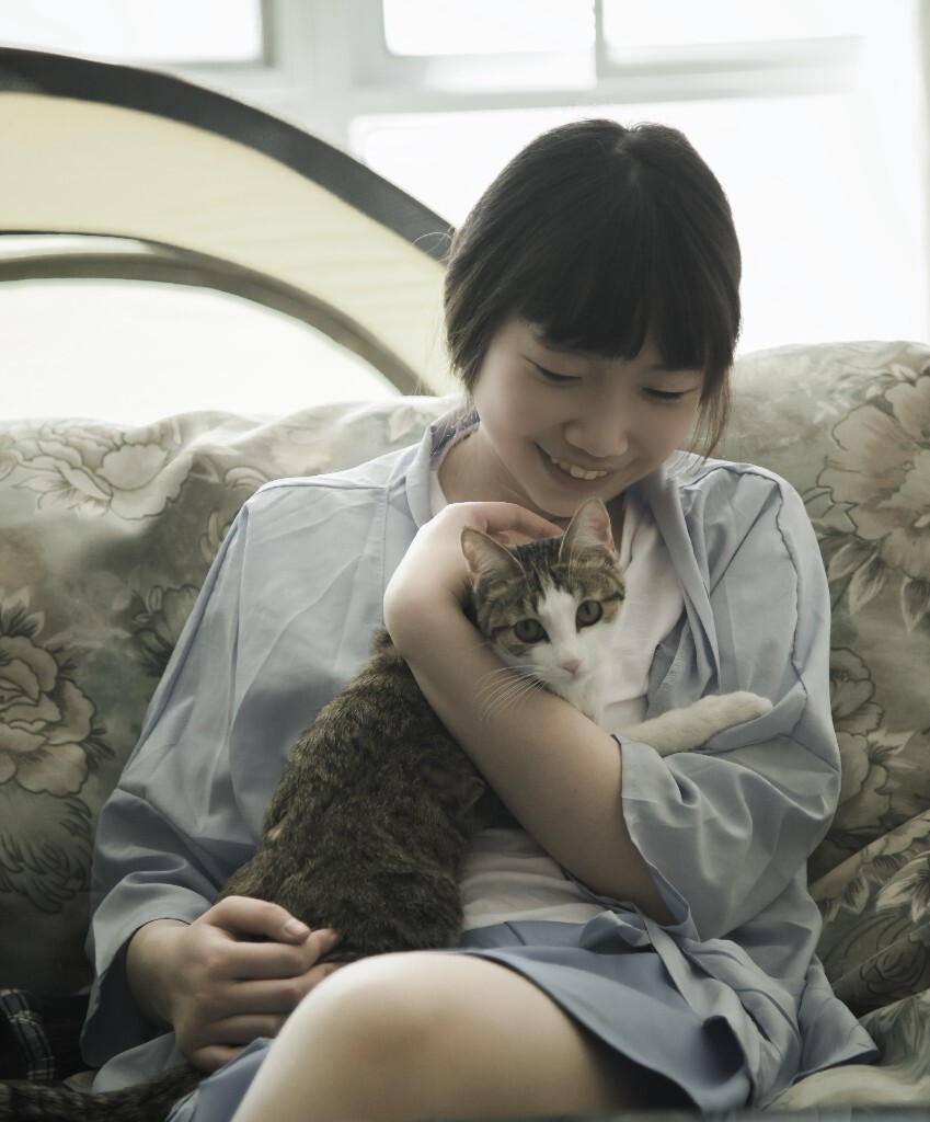 　又是一个温暖、舒适的下午。<br />
　猫：“ＭＤ智障”
