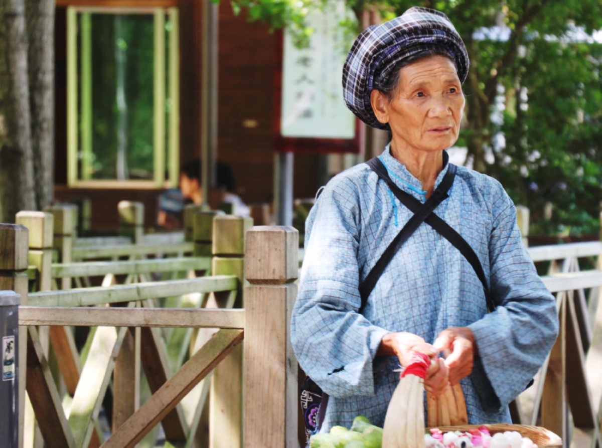 贵州苗族的生活场景照