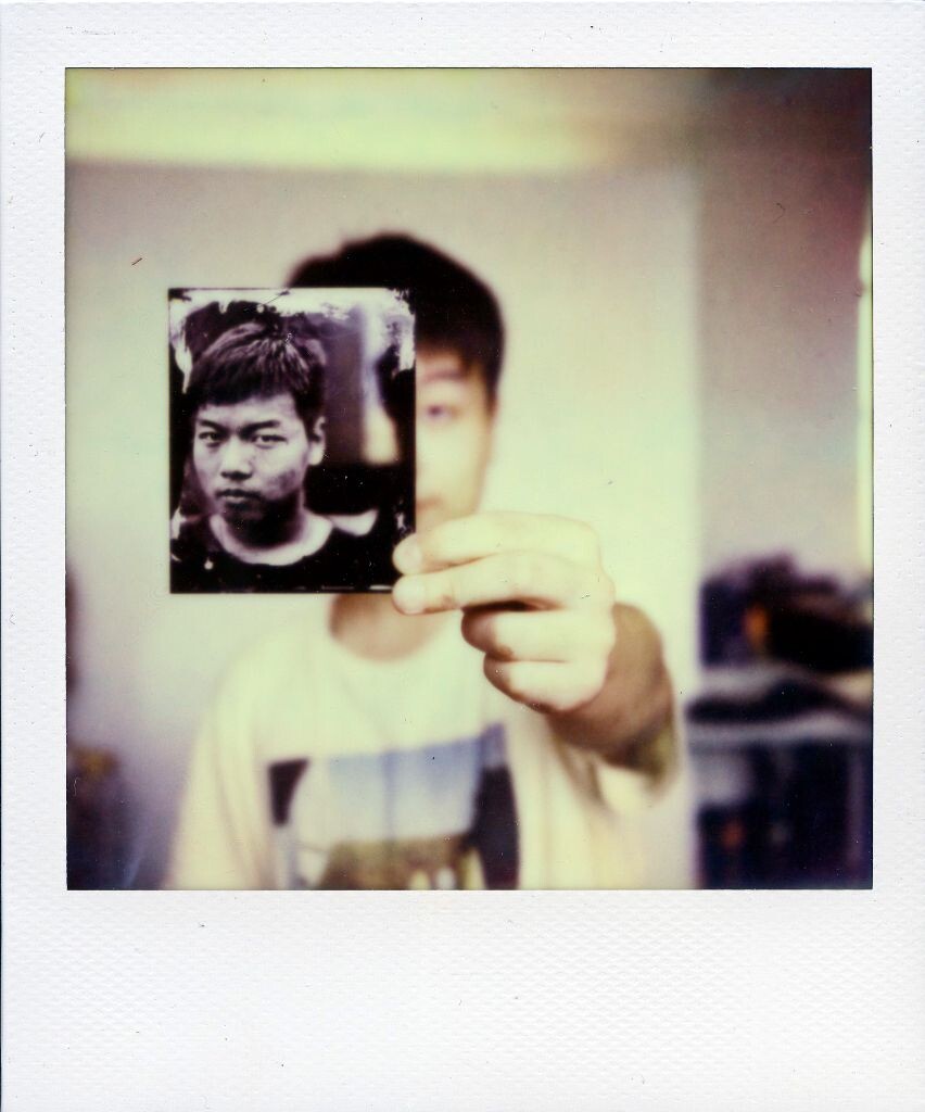 Polaroid
