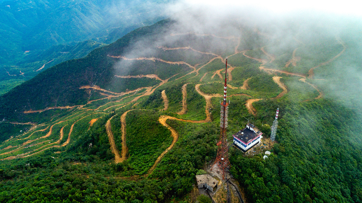 大东山位于吉水县城东北5公里处,面积52平方公里,主峰海拔