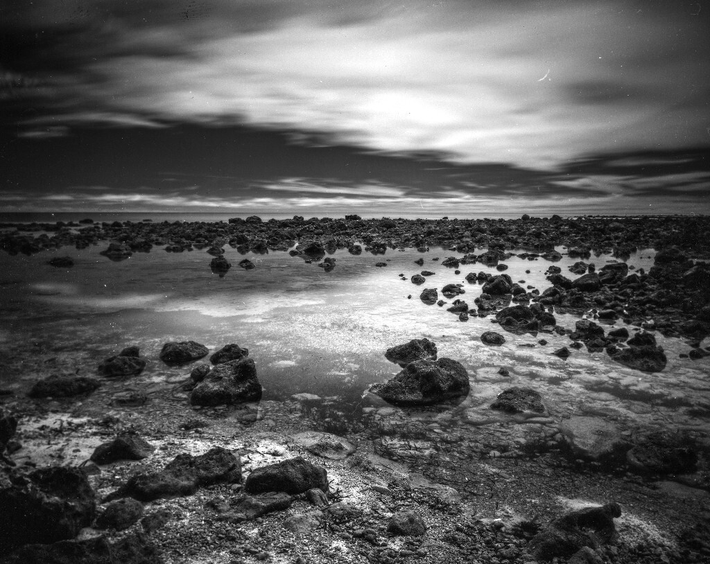 Linhof Techinikardan 4X5 + Schneider 90mm f4.5 + Rollei RPX25<br />
ISO25 f22 600s<br />
Nisi Filter V3 Holder + CPL +IR ND1000 + GND 0.9 Soft +Hitach No25 Red