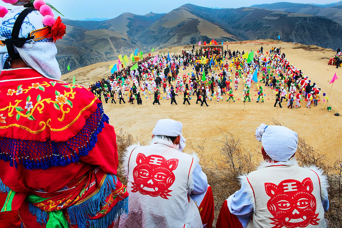 陕北正月里闹九曲