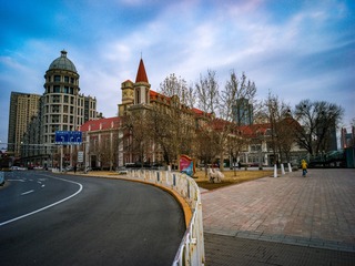 27085E58-4655-42E2-B360-CE376EC6D118/L0/001