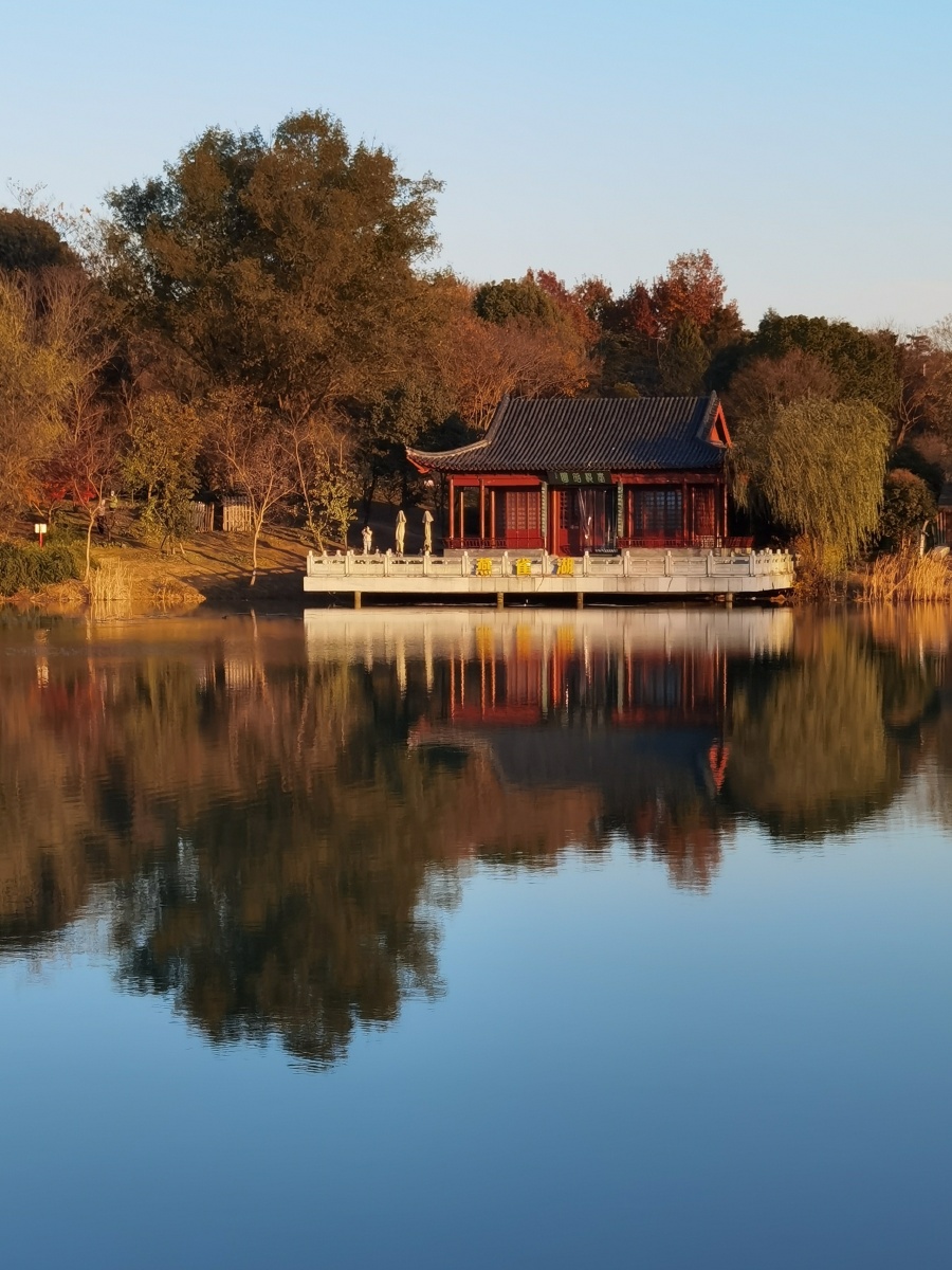 南京燕雀湖1