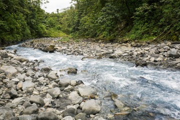 _MAX0763-HDR