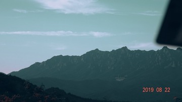 2085419