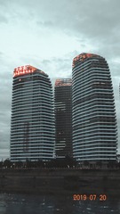 1834581