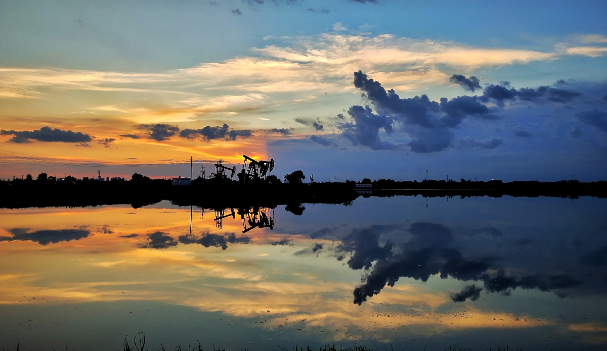 半阴半晴界线分明