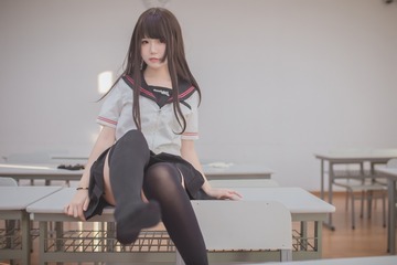 155906