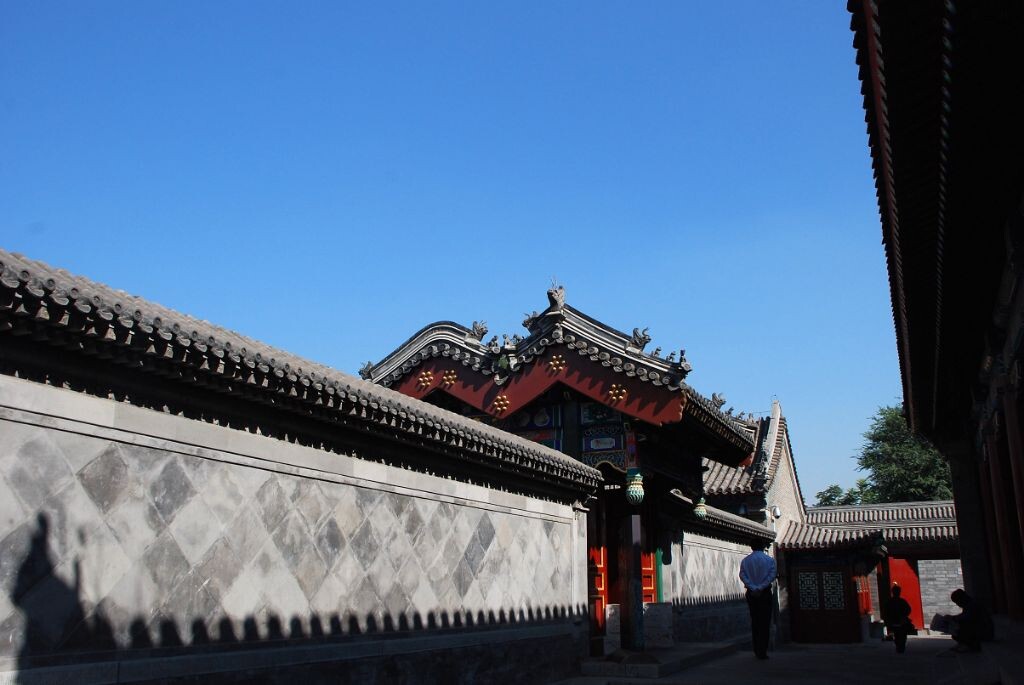 老北京院落和垂花门。