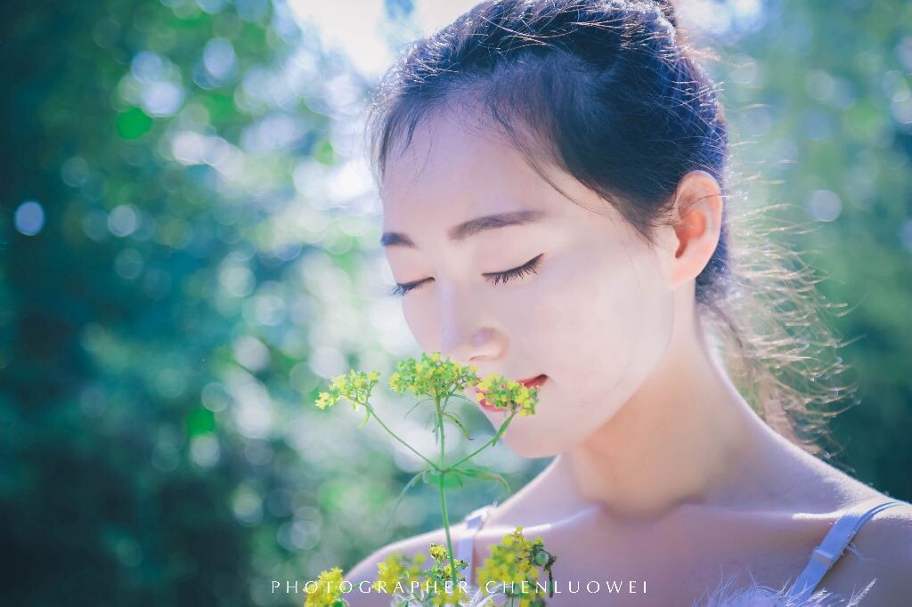 世界以痛吻我,我报之以舞。